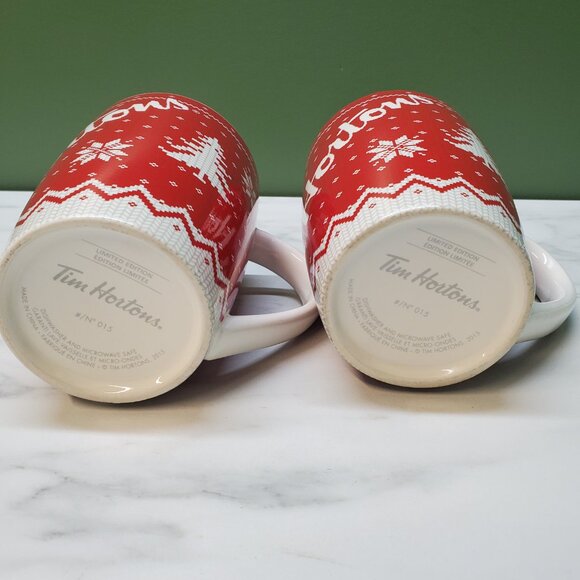 Mug - 2015 Limited Edition Tim Hortons Sweater Red Holiday 2 pack - Picture 3 of 9